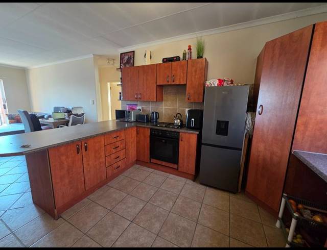 2 BEDROOM APARTMENT FOR SALE IN MONTANA